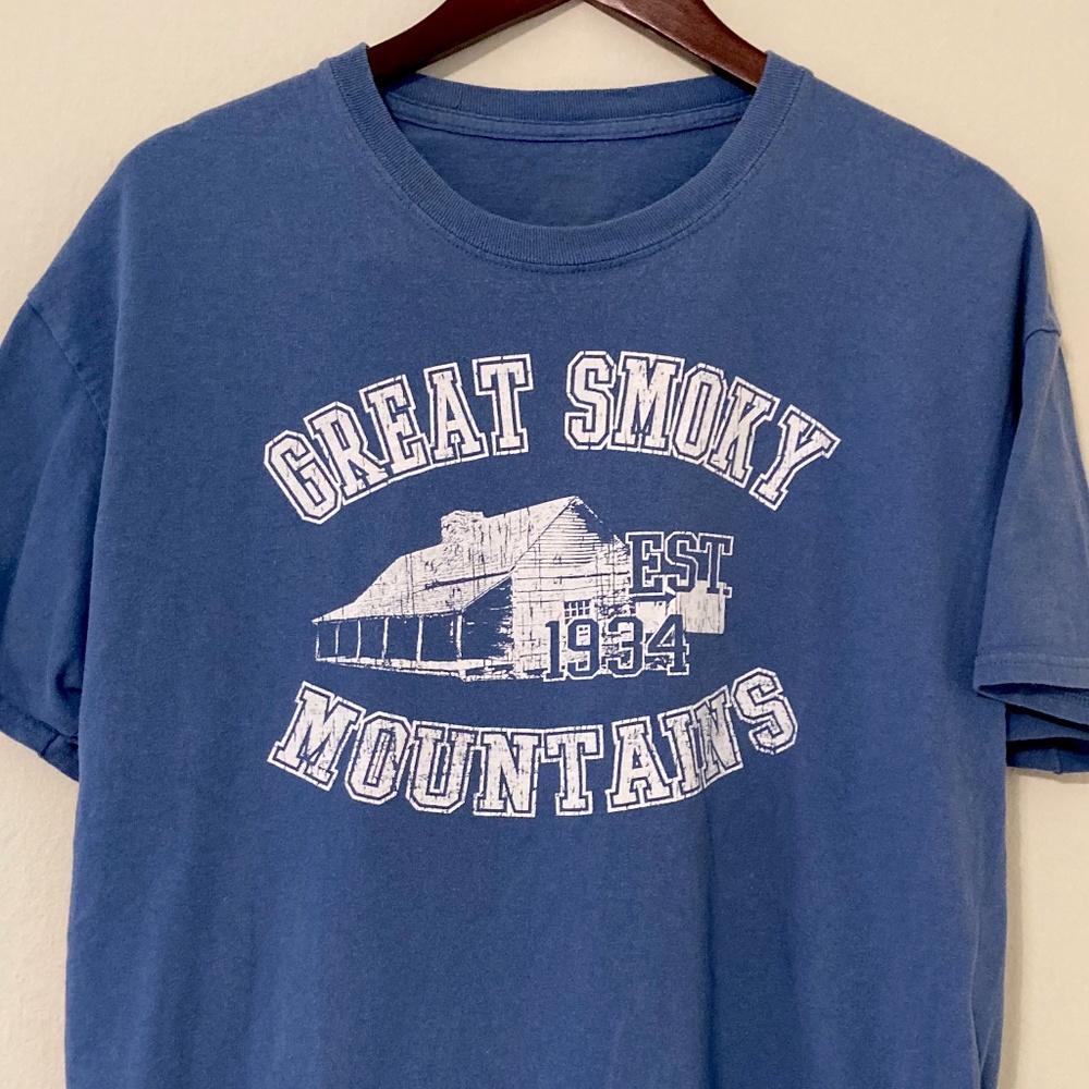 Vintage Great Smoky Mountains Log Cabin Shirt